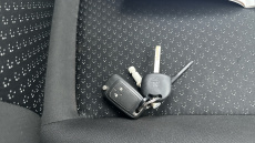 Vauxhall Viva 1.0 SE 5dr [A/C] Petrol Hatchback